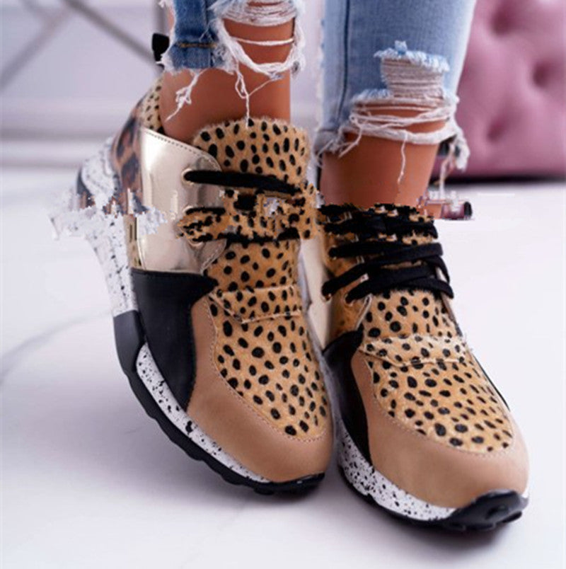 Color block casual sneakers
