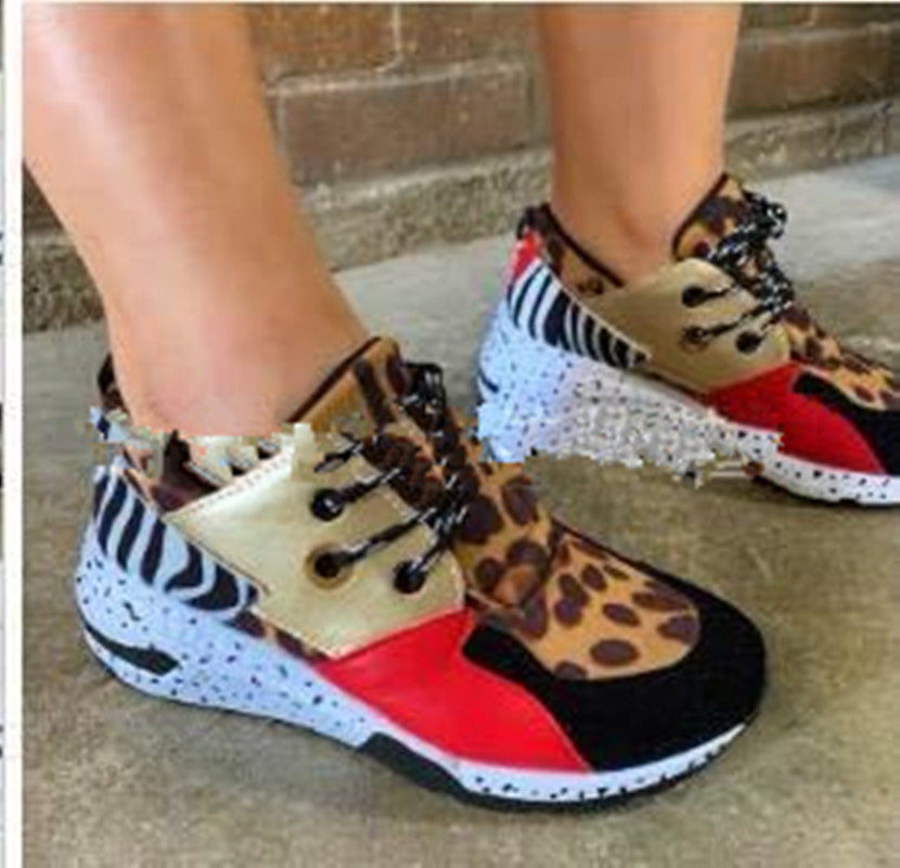Color block casual sneakers