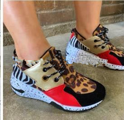 Color block casual sneakers