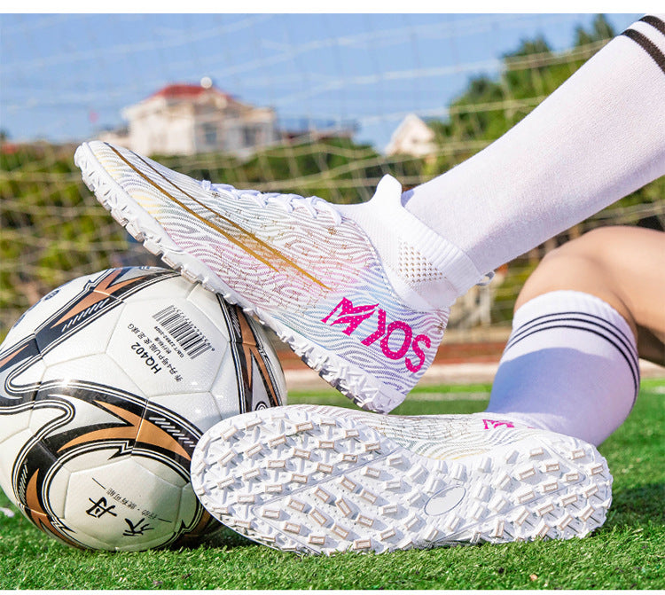 Soccer Shoes Fashion Breathable Shoes
